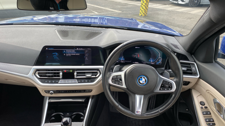 BMW 3 Series 330e M Sport 4dr Step Auto Saloon